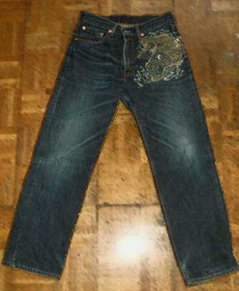 ��`���f�j���W�[���Y�y�u���b�N�o�X�z��